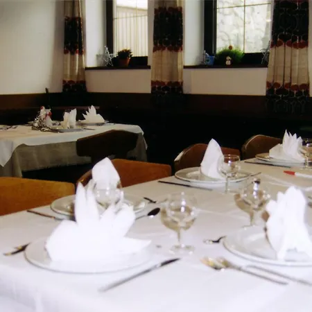 Hotel Elisabeth Chienes